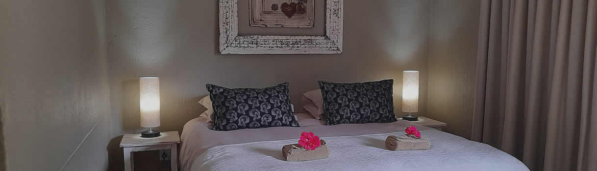 King size beds or 2 single beds, and cool air-conditioned rooms awaits our guests after a long journey.